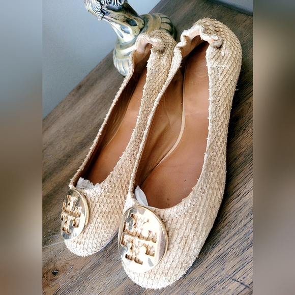 Tory Burch Reva Textured Snake Leather Ballet Flat Shoes Natural Sand US8 - Picture 16 of 16